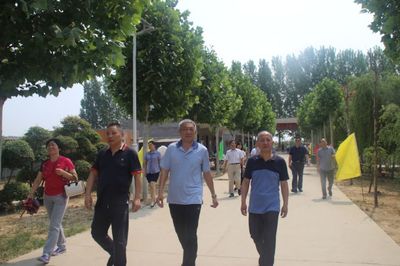 新聞|河南農(nóng)業(yè)職業(yè)學(xué)院與鄭州泓琛房地產(chǎn)開發(fā)合作簽約儀式舉行