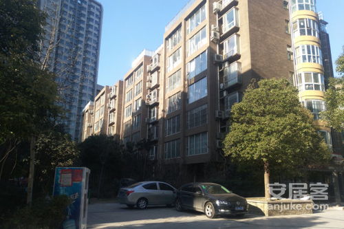 摩爾花園優(yōu)點(diǎn) 不足,摩爾花園怎么樣,摩爾花園周邊房產(chǎn)中介經(jīng)紀(jì)人評價(jià) 鄭州安居客